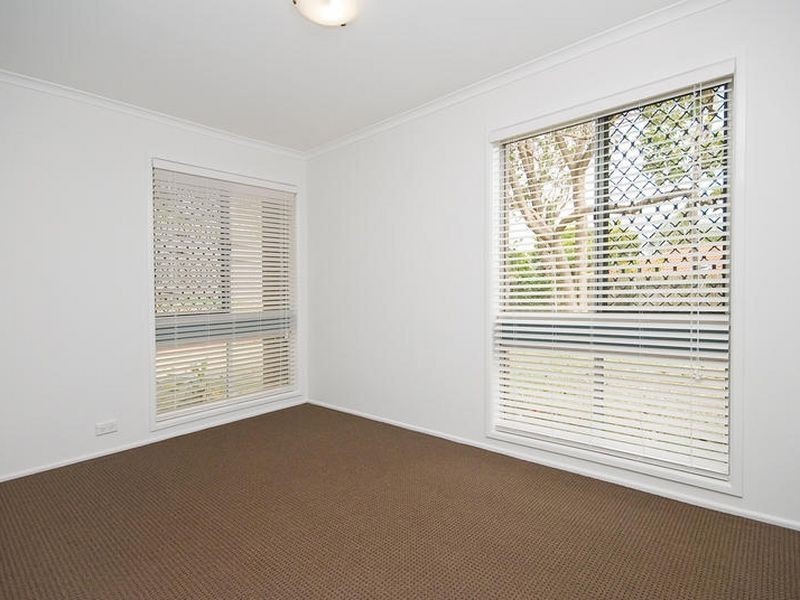 5 Inglis Court, Springwood QLD 4127