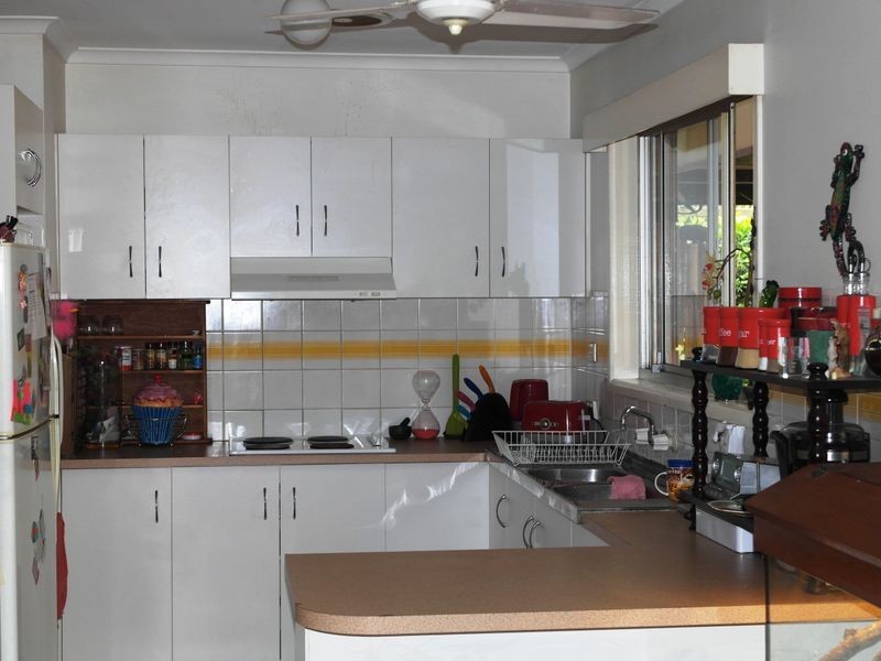 25 Springfield Crescent, Daisy Hill QLD 4127