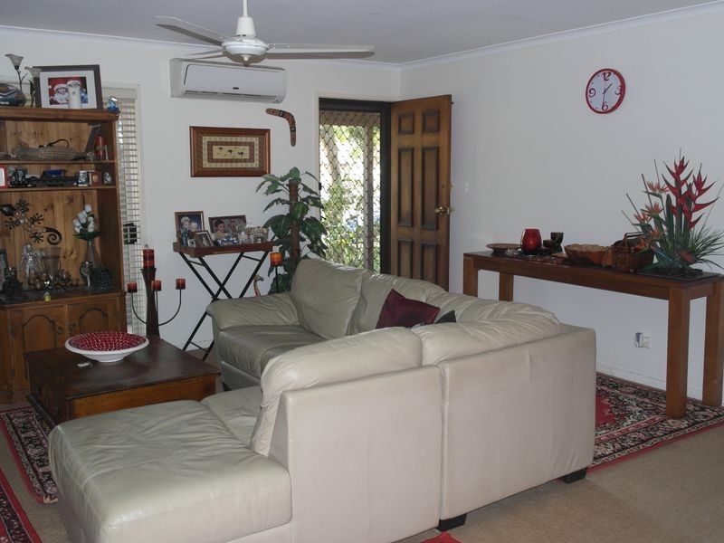 25 Springfield Crescent, Daisy Hill QLD 4127