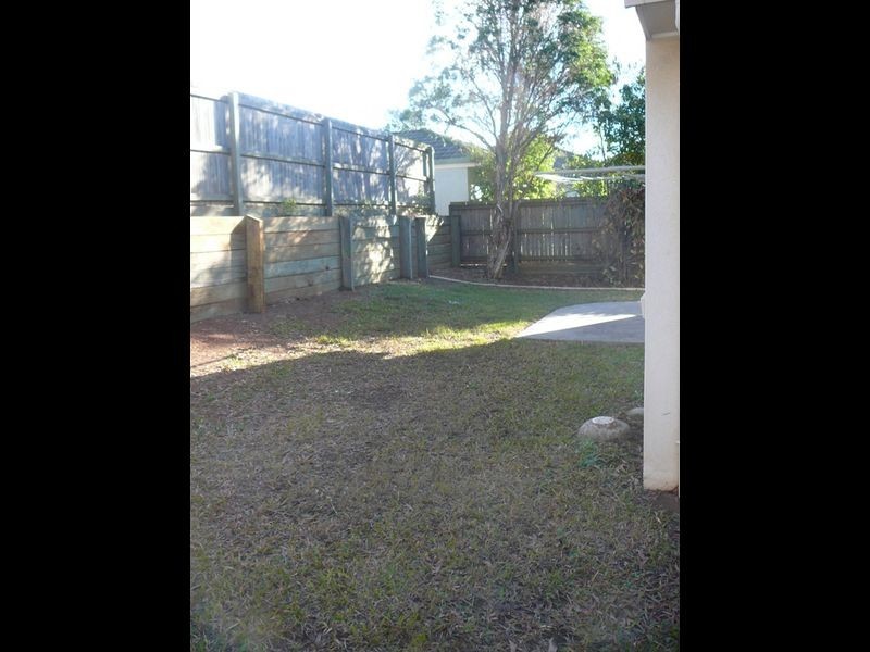 18/8 John Paul Drive, Daisy Hill QLD 4127