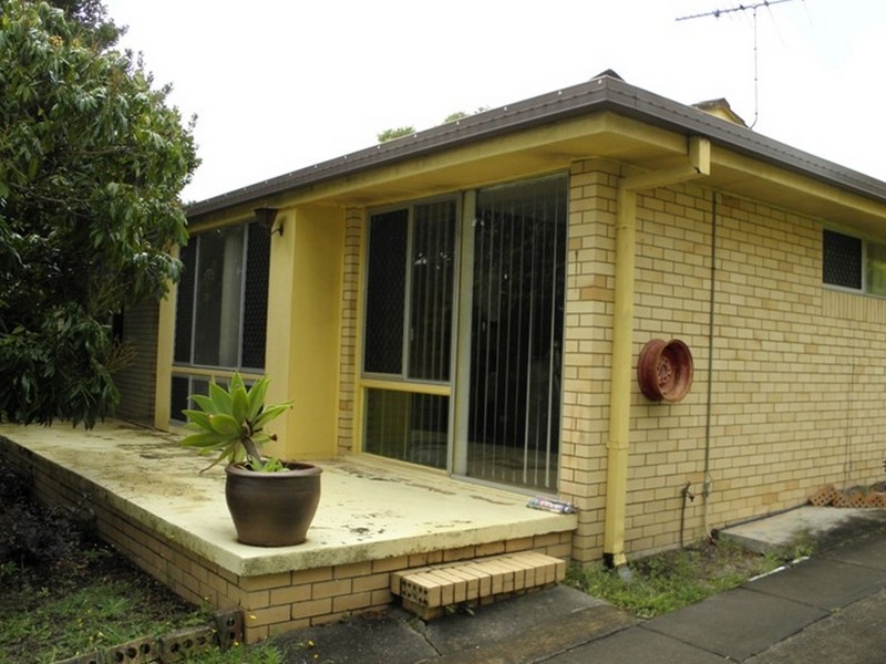 84 Cinderalla Drive, Springwood QLD 4127