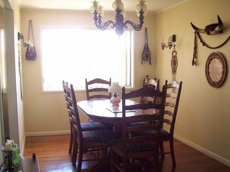 28 Boronia Avenue, Daisy Hill QLD 4127