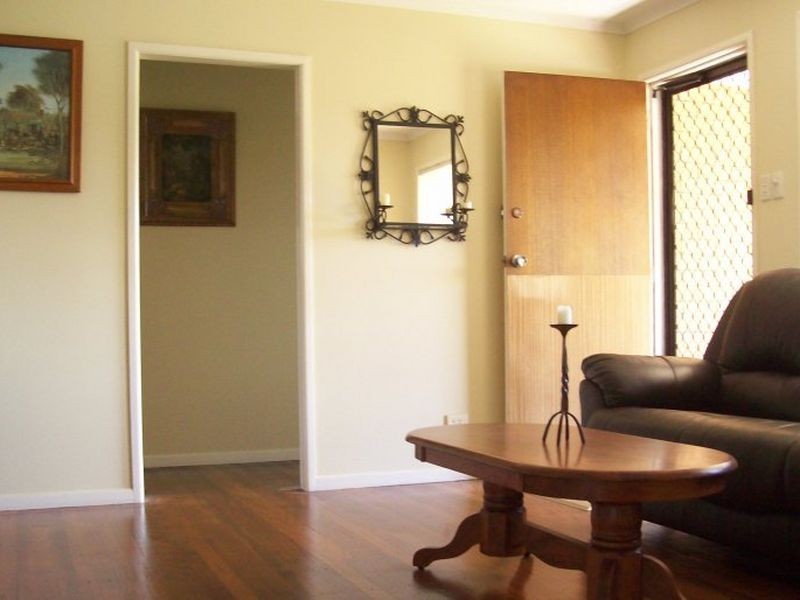 28 Boronia Avenue, Daisy Hill QLD 4127