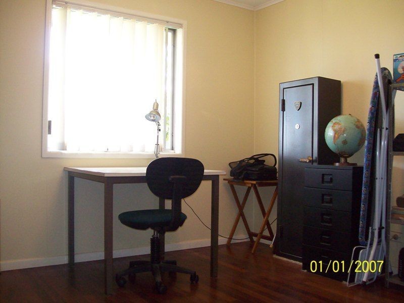 28 Boronia Avenue, Daisy Hill QLD 4127