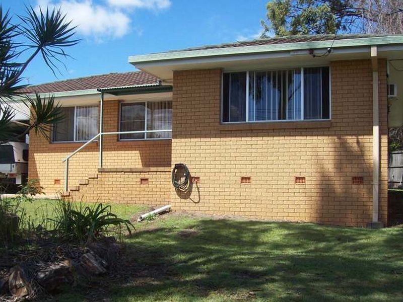 28 Boronia Avenue, Daisy Hill QLD 4127