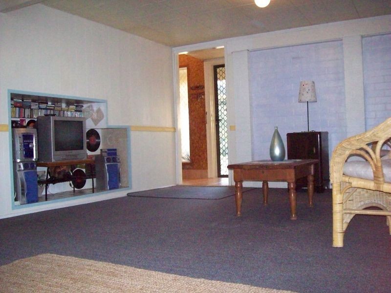 13 Windsor Street, Slacks Creek QLD 4127