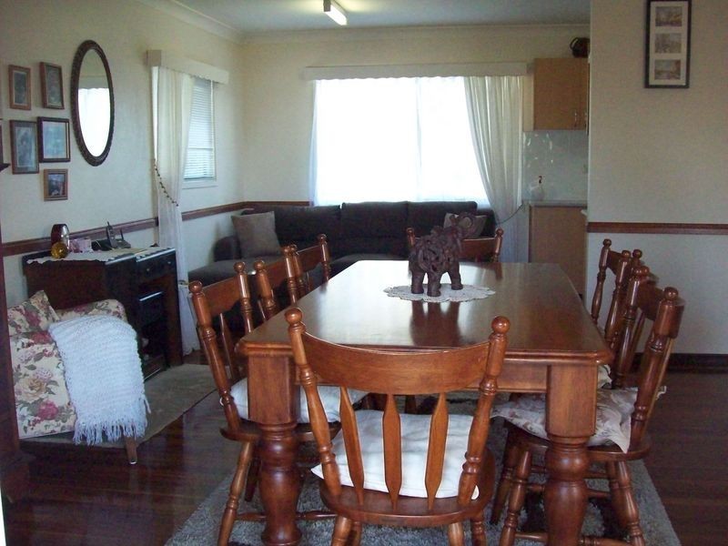 13 Windsor Street, Slacks Creek QLD 4127