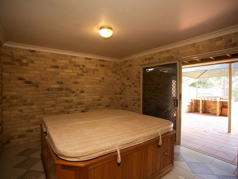 273a Springwood Road, Springwood QLD 4127