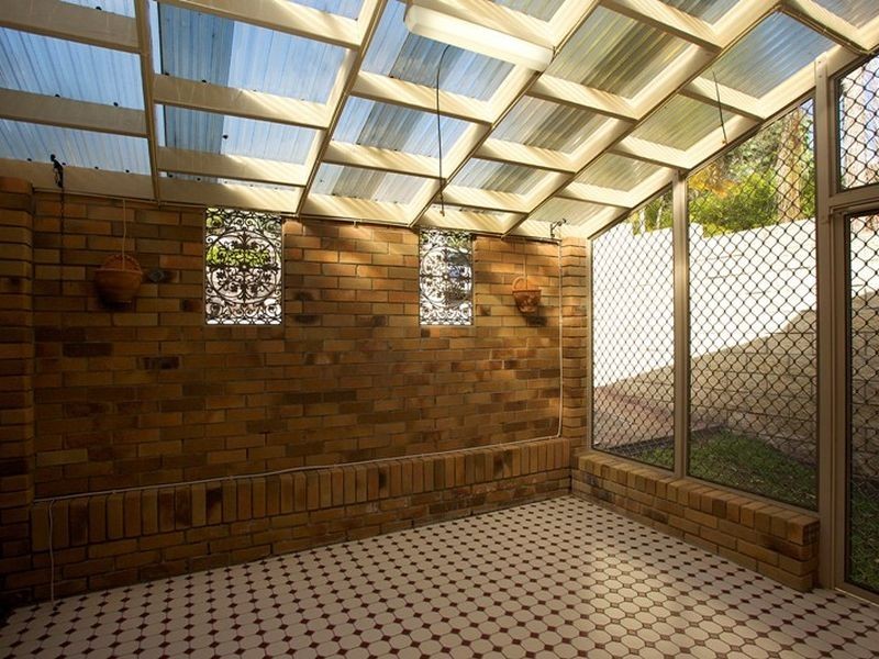 273a Springwood Road, Springwood QLD 4127