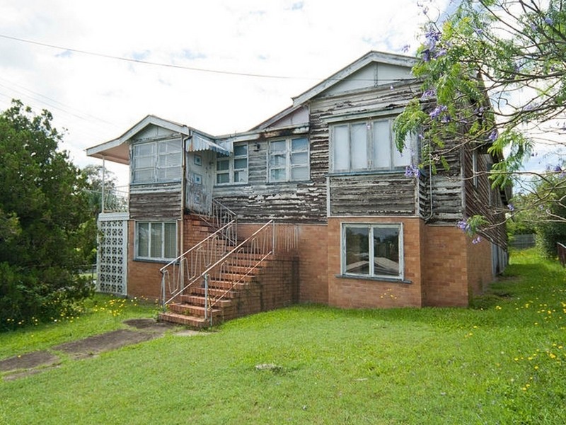 81 Raff Avenue, Holland Park QLD 4121