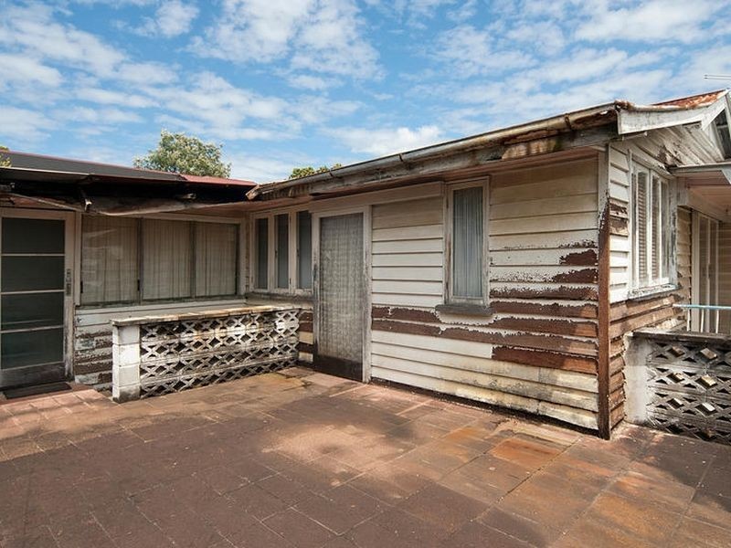 81 Raff Avenue, Holland Park QLD 4121