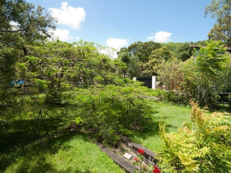 81 Raff Avenue, Holland Park QLD 4121