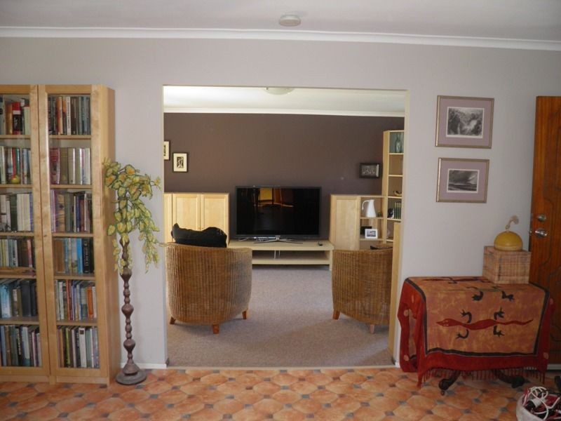 20 Wootton Crescent, Springwood QLD 4127