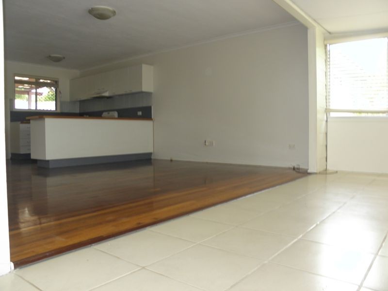 12 Hawkins Street, Springwood QLD 4127