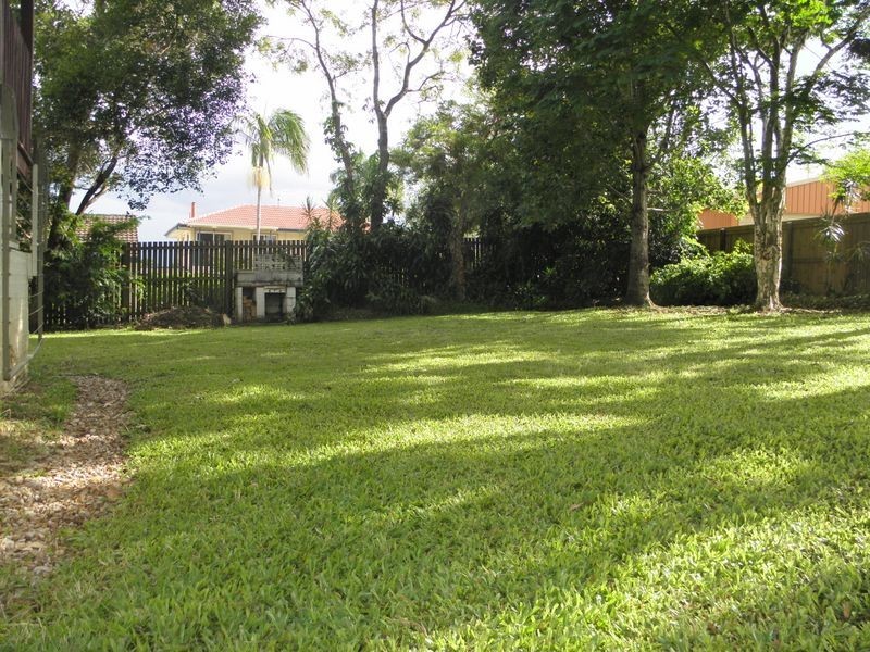 12 Hawkins Street, Springwood QLD 4127