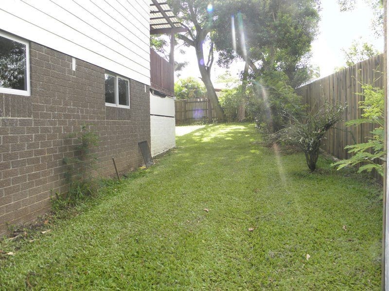 12 Hawkins Street, Springwood QLD 4127