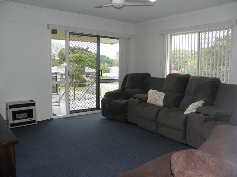39 Madison Street, Woodridge QLD 4114