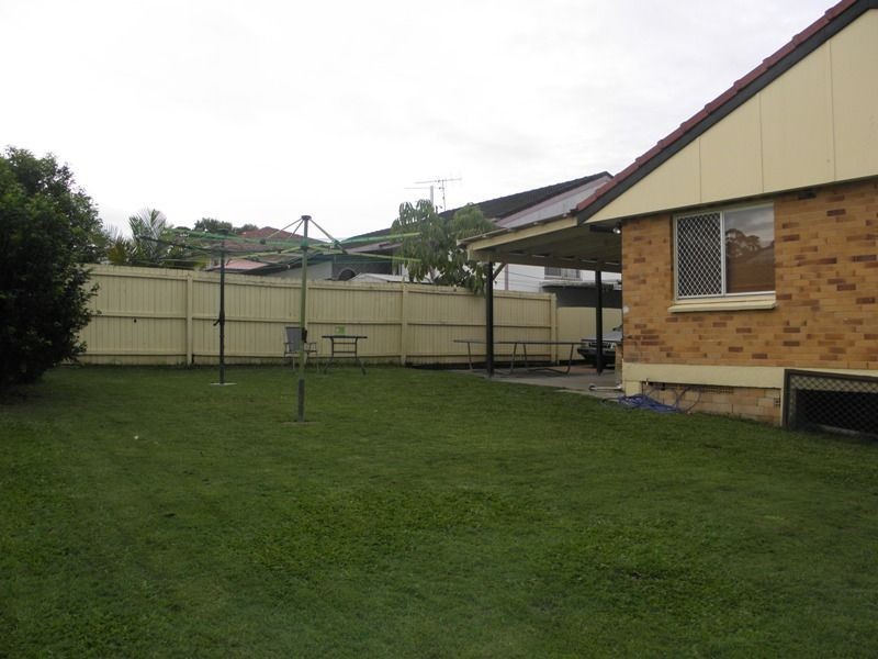 39 Madison Street, Woodridge QLD 4114