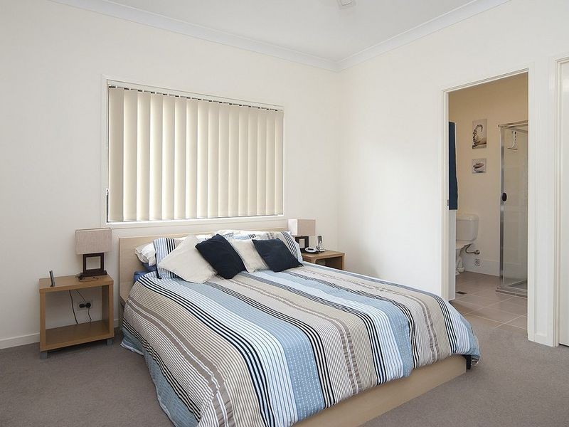 19 Kenilworth Crescent, Waterford QLD 4133
