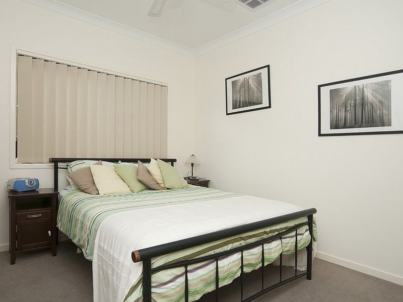 19 Kenilworth Crescent, Waterford QLD 4133