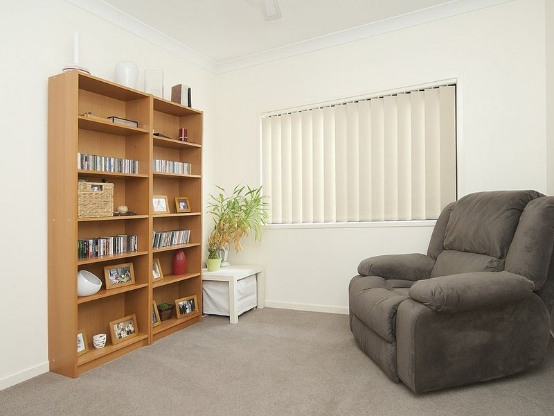 19 Kenilworth Crescent, Waterford QLD 4133