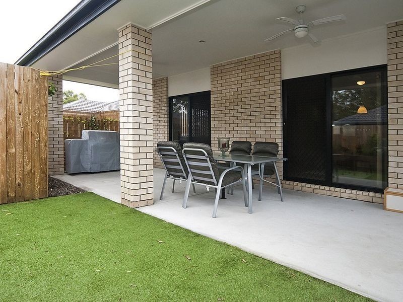 19 Kenilworth Crescent, Waterford QLD 4133