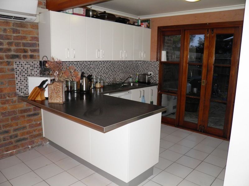 2/19 Chatswood Road, Daisy Hill QLD 4127