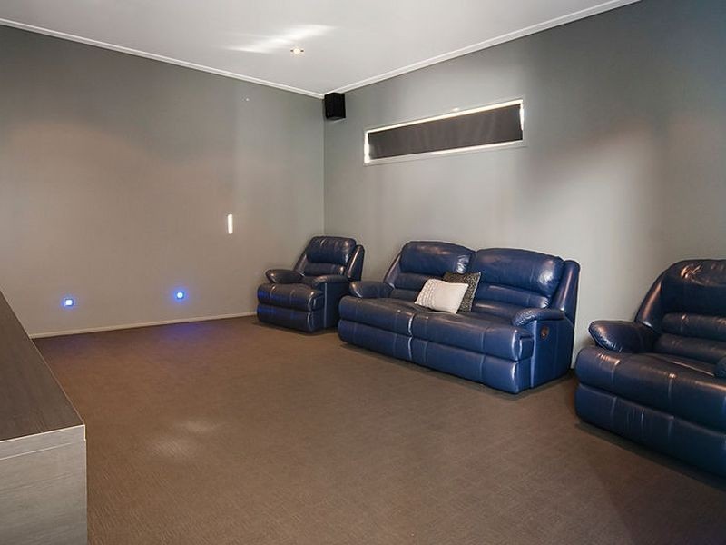 92 Penson Street, Stretton QLD 4116