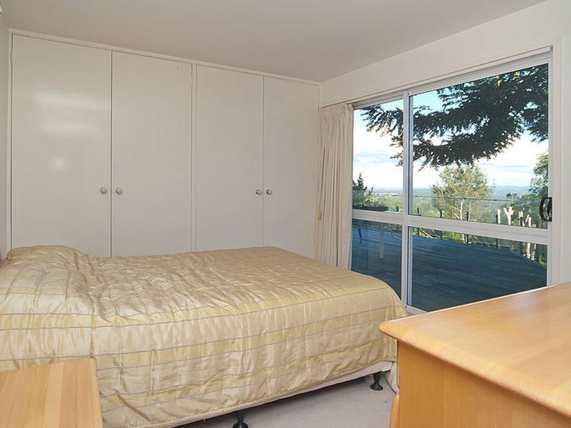 423 Springwood Road, Springwood QLD 4127