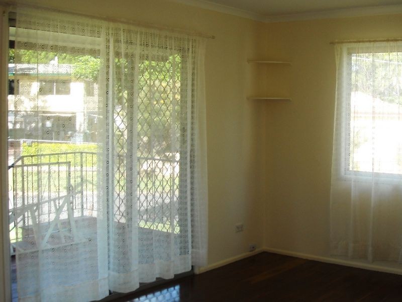 19 Pine Drive, Woodridge QLD 4114