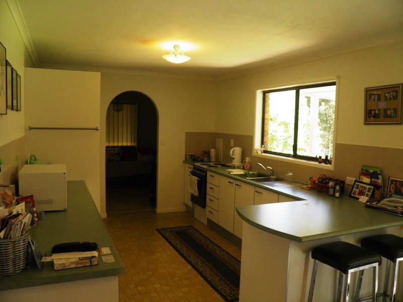4 Light Street, Springwood QLD 4127