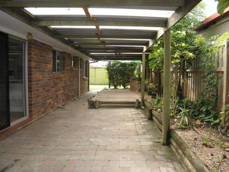 25 Springfield Crescent, Daisy Hill QLD 4127