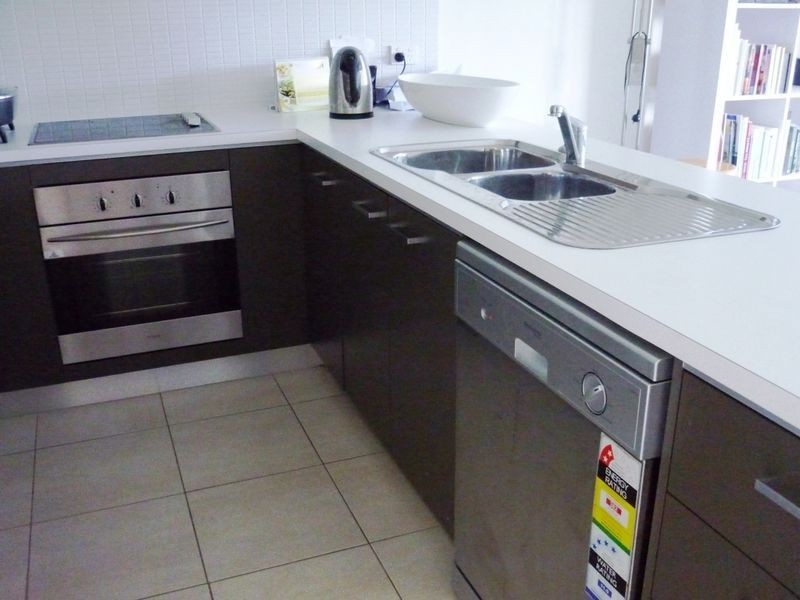 21/2 Cascade Drive, Underwood QLD 4119