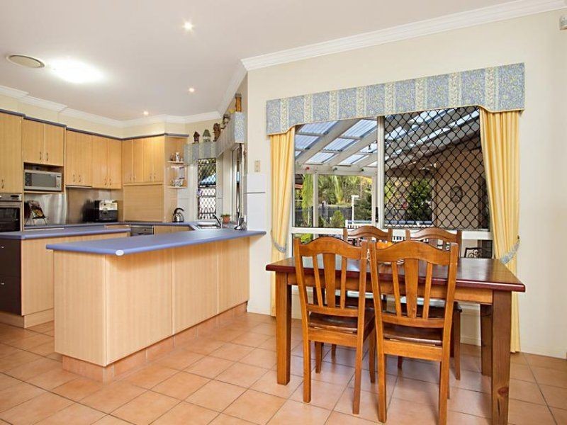 1/145 Exilis Street (1 Park Court), Springwood QLD 4127