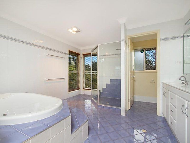 1/145 Exilis Street (1 Park Court), Springwood QLD 4127