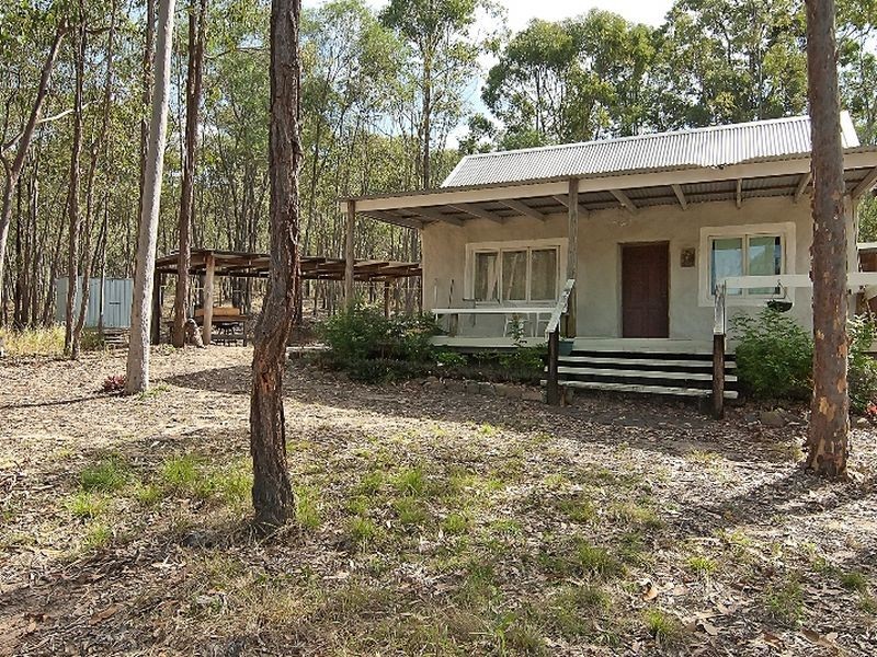 10 Armstrong Road, Belivah QLD 4207