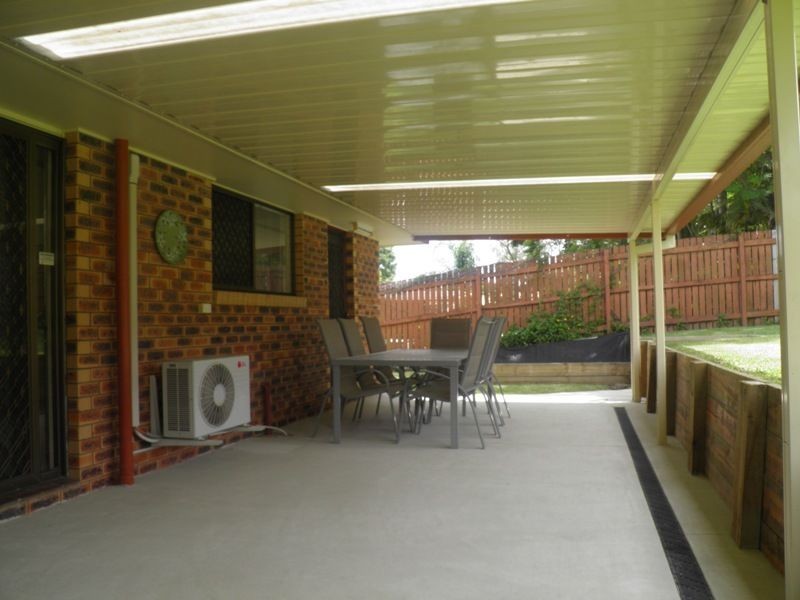 26 Passerine Drive, Rochedale South QLD 4123