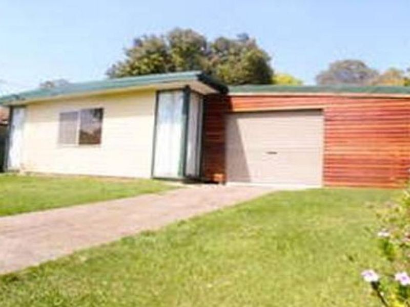 49 Southgate Drive, Woodridge QLD 4114