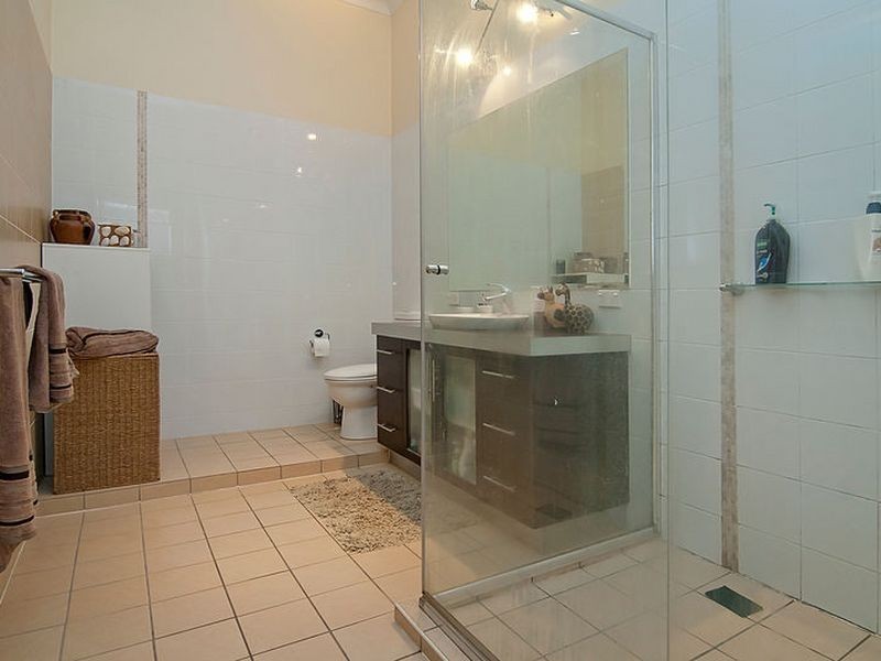 18 Aerie Court, Springwood QLD 4127