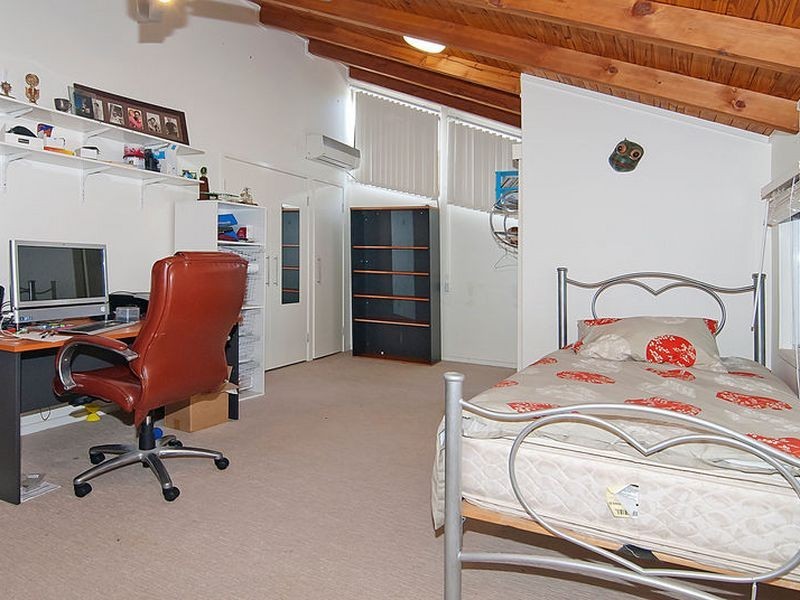 18 Aerie Court, Springwood QLD 4127