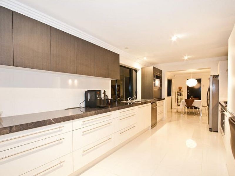 1 Aerie Court, Springwood QLD 4127