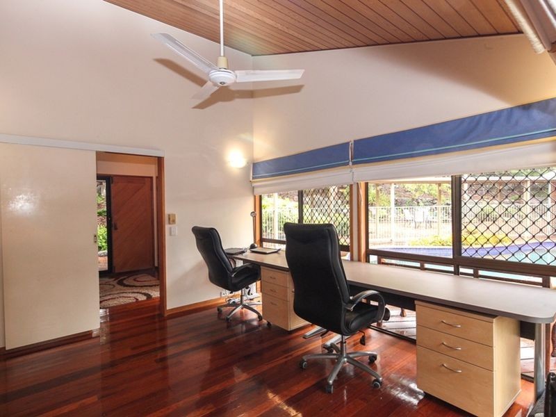 6 La Senda Court, Springwood QLD 4127