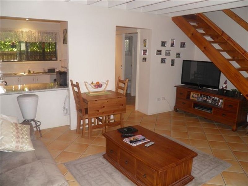 4/18 Old Chatswood Road, Daisy Hill QLD 4127