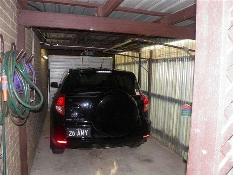 4/18 Old Chatswood Road, Daisy Hill QLD 4127