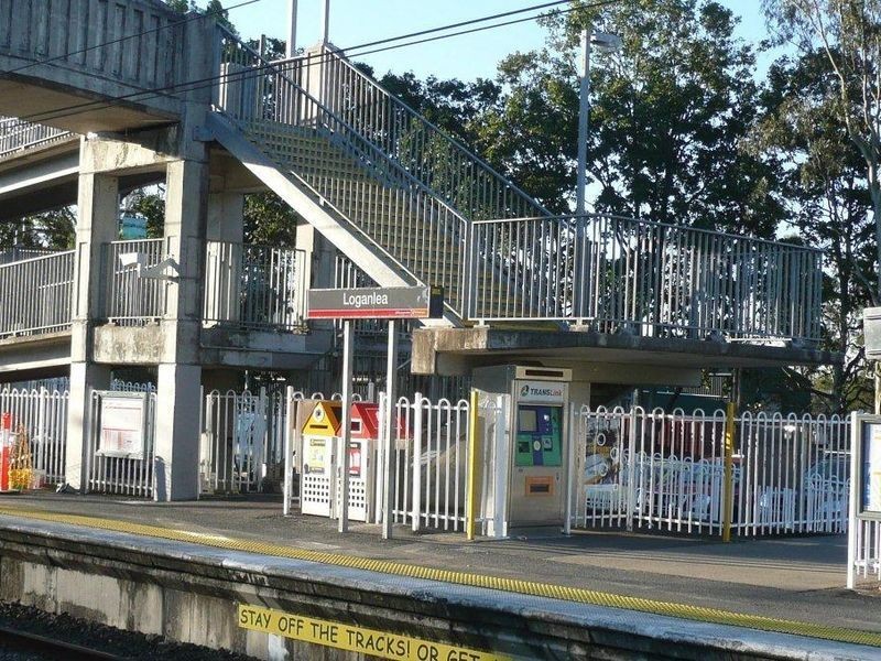 96 Station Road, Loganlea QLD 4131