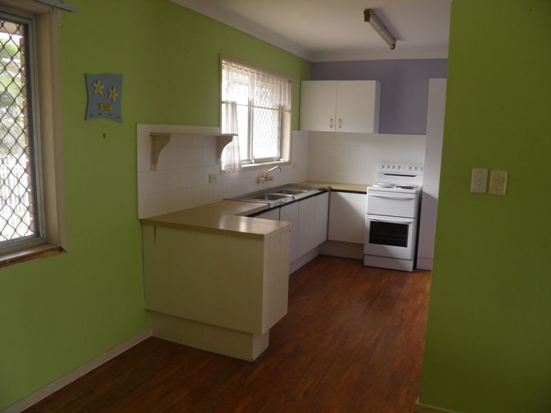 10 Narelle Crescent, Rochedale South QLD 4123