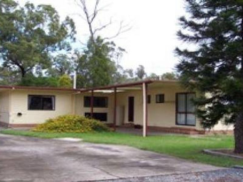 80 Station Road, Loganlea QLD 4131