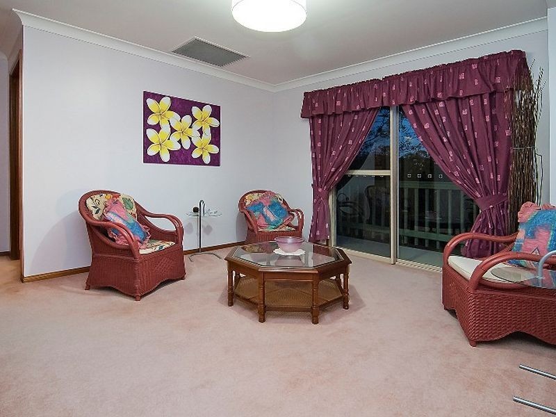 10 Gumnut Grove, Daisy Hill QLD 4127