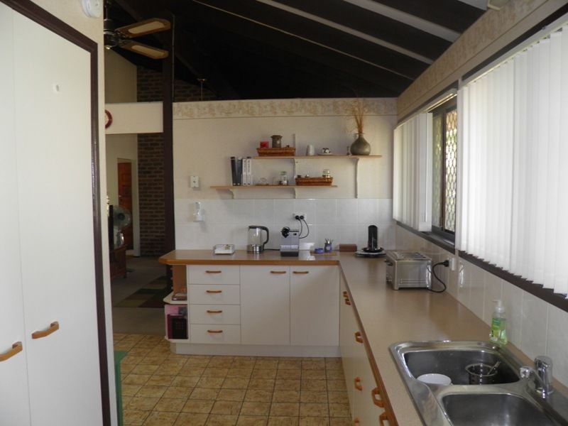 7 Mayflower Street, Daisy Hill QLD 4127