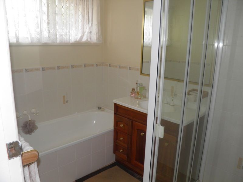 25 Kraatz Avenue, Loganlea QLD 4131